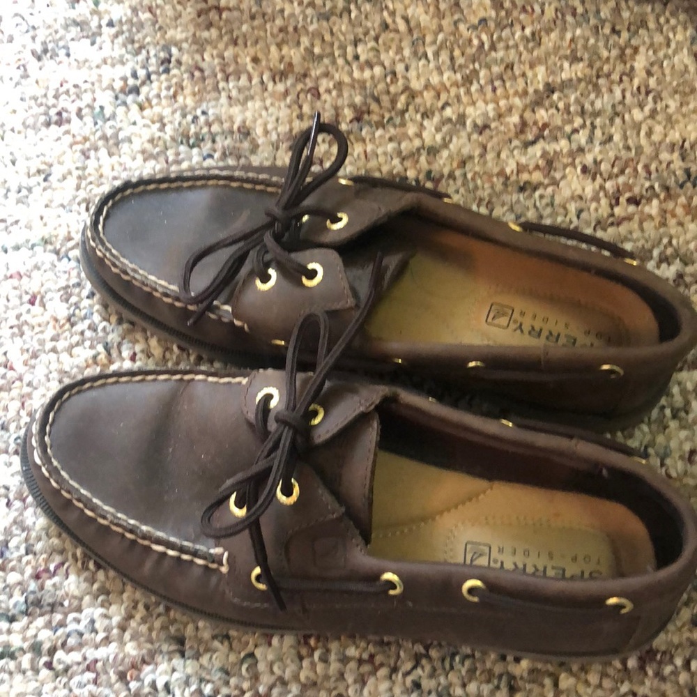 Sperry boat shoes